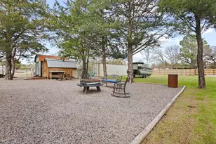 988 County Rd, Gordonville, TX 76245 - Photo 21