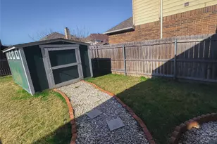 428 Running Water Trail, Fort Worth, TX 76131 - Photo 17