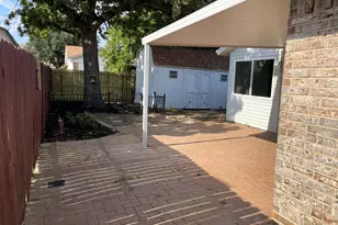 1255 Valencia Ln, Lewisville, TX 75067 - Photo 23