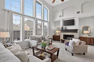 8615 Oak Valley Ct, Irving, TX 75063 - Photo 17