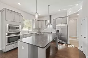 5852 Tory Dr, Grand Prairie, TX 75052 - Photo 9