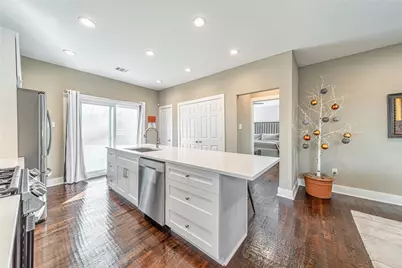 7214 Kenwell, Dallas, TX 75209 - Photo 7