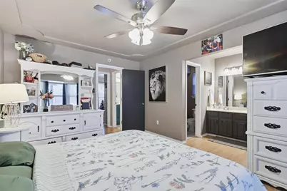 713 Crestview Drive, Burleson, TX 76028 - Photo 13