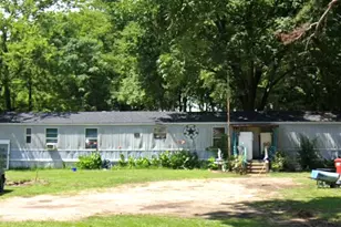 112 E Oak St, Yantis, TX 75497 - Photo 1