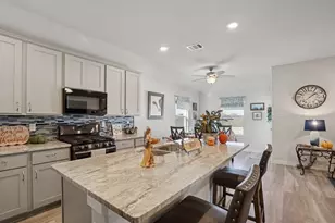 6120 Fall Creek Ln, Fort Worth, TX 76123 - Photo 11