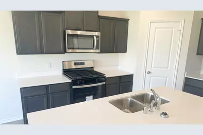 517 Regiment Road, Sherman, TX 75090 - Photo 3