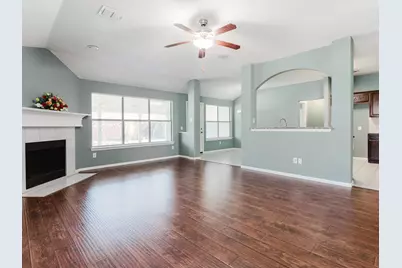 1524 Ballesteros Court, Arlington, TX 76014 - Photo 3