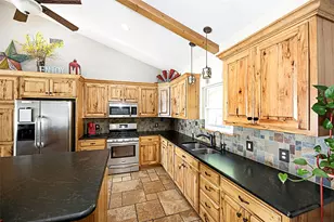 778 Keys Landing, Bowie, TX 76230 - Photo 7