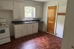 324 Dewey St, Deport, TX 75435 - Photo 3