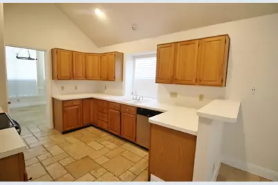 517 Tate Drive, DeSoto, TX 75115 - Photo 5