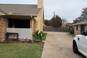 5728 Cancun Dr, North Richland Hills, TX 76180 - Photo 3