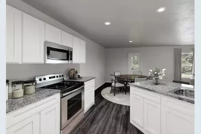 354 Azalea Trail, Granbury, TX 76048 - Photo 11