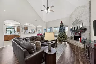 1600 Fence Post Dr, Fort Worth, TX 76052 - Photo 3