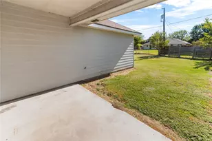 195 Ashland Dr, Woodway, TX 76712 - Photo 21