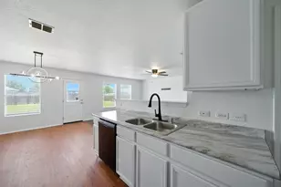 1429 Royal Meadows Tr, Fort Worth, TX 76140 - Photo 11