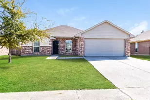1818 Willowbrook Dr, Terrell, TX 75160 - Photo 1