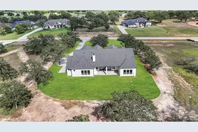 1035 Estancia Boulevard, Weatherford, TX 76088 - Photo 39