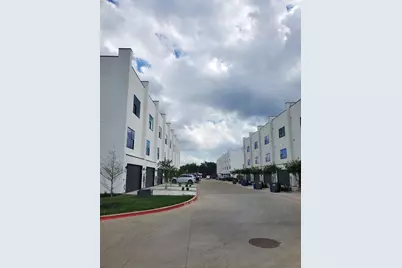 13001 Hutton Drive #31, Farmers Branch, TX 75234 - Photo 3