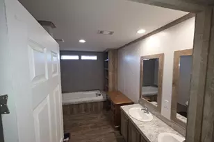 121 Geronimo St, Ferris, TX 75125 - Photo 7