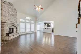 604 Cody Ln, Mansfield, TX 76063 - Photo 9