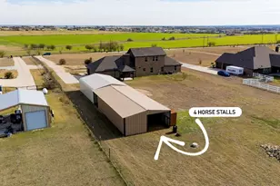 186 Co Rd 4430, Rhome, TX 76078 - Photo 37