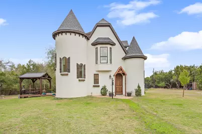 566 Benevolence Way, China Spring, TX 76633 - Photo 3