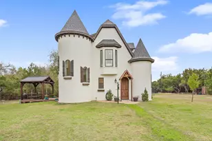 566 Benevolence Way, China Spring, TX 76633 - Photo 3