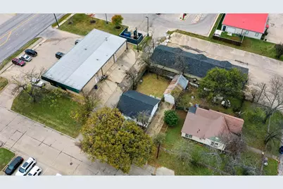 107 N Shawnee Street, Ennis, TX 75119 - Photo 25