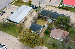 107 N Shawnee St, Ennis, TX 75119 - Photo 25