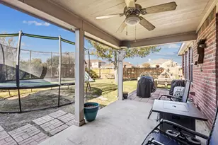 1421 Heather Ridge Dr, Lancaster, TX 75146 - Photo 21