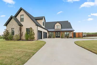 5211 Stone Lake Drive, Wichita Falls, TX 76310 - Photo 1