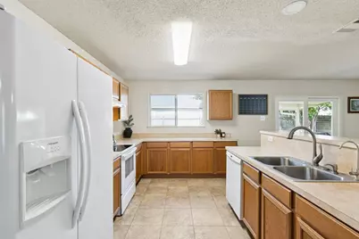 536 Del Mar Drive, Ponder, TX 76259 - Photo 11