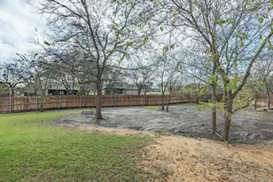 8236 Loar Ct, Fort Worth, TX 76126 - Photo 33