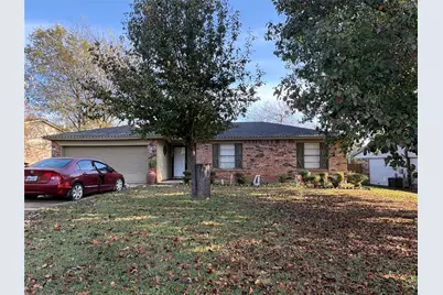 1411 Clearfield Drive, Cleburne, TX 76033 - Photo 1