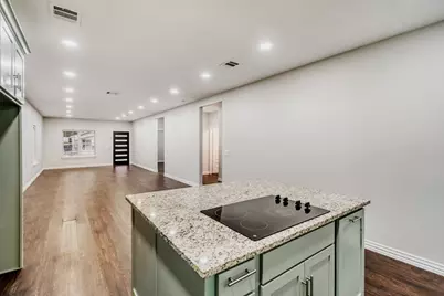 713 S Willomet Avenue, Dallas, TX 75208 - Photo 11