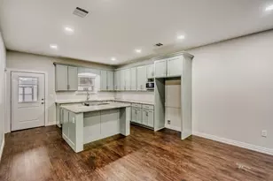 713 S Willomet Ave, Dallas, TX 75208 - Photo 13