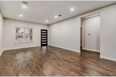 713 S Willomet Avenue, Dallas, TX 75208 - Photo 5