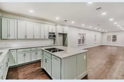 713 S Willomet Avenue, Dallas, TX 75208 - Photo 9
