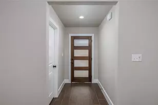 210 Prairie St, Jacksboro, TX 76458 - Photo 5