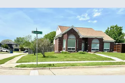 3713 Catalina Street, Rowlett, TX 75088 - Photo 3