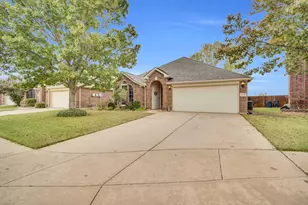 10620 Donnis Dr, Fort Worth, TX 76244 - Photo 1