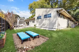 9623 Broken Bow Rd, Dallas, TX 75238 - Photo 31