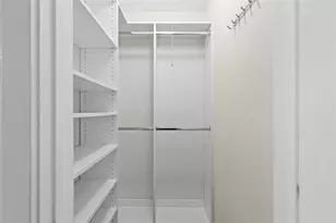 6706 Kingsbury Dr, Dallas, TX 75231 - Photo 17