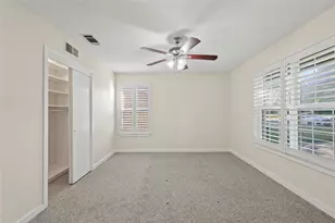 6706 Kingsbury Dr, Dallas, TX 75231 - Photo 15