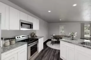 338 Azalea Trail, Granbury, TX 76048 - Photo 11