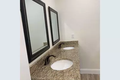 1213 Hemphill Street, Greenville, TX 75401 - Photo 9