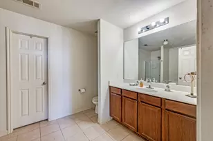 740 Lazy Crest Dr, Fort Worth, TX 76140 - Photo 5