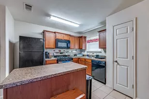 740 Lazy Crest Dr, Fort Worth, TX 76140 - Photo 13