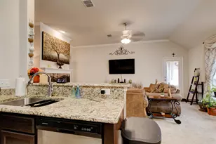 531 Sydney St, Wilmer, TX 75172 - Photo 9