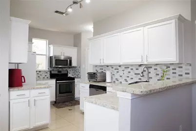 2021 Reddenson Drive, Carrollton, TX 75010 - Photo 11